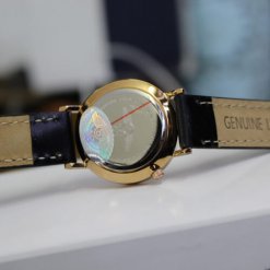 Đồng hồ nữ SRWATCH SL5781.1401 đen nhập khẩu